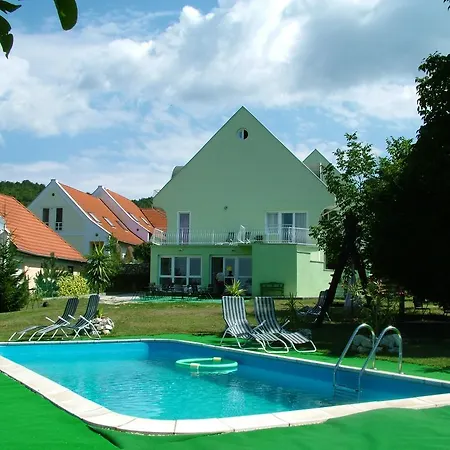Guest house Zoldhaz Bio Panzio
