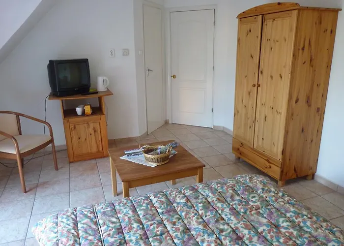 Zoldhaz Bio Panzio Gyenesdiás